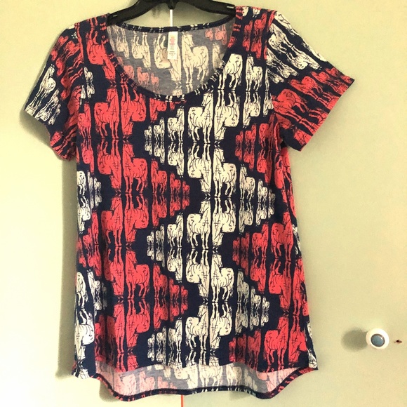 LulaRoe Irma Tunic Tee - Picture 1 of 4
